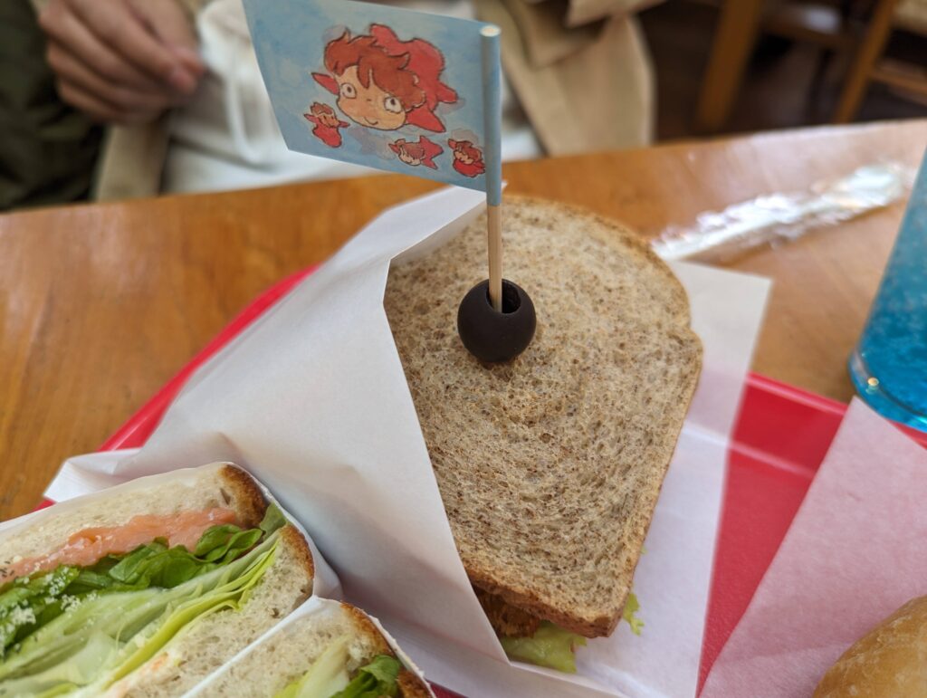 三鷹の森ジブリ美術館内のカフェ「麦わらぼうし」で食事メニューを全制覇