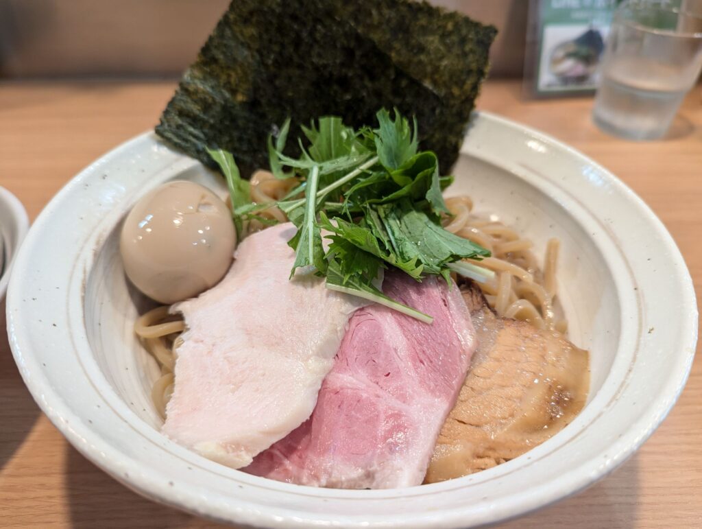 北浦和のラーメン屋さん「旋（つむじ）」の特製つけ麺