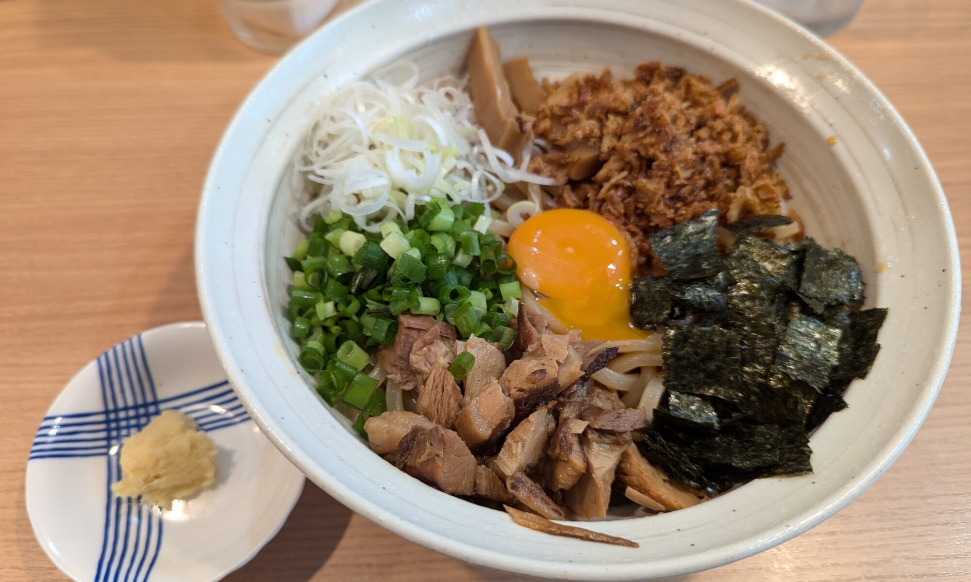 北浦和のラーメン屋さん「旋（つむじ）」の油そば