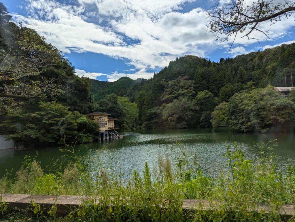 鎌北湖