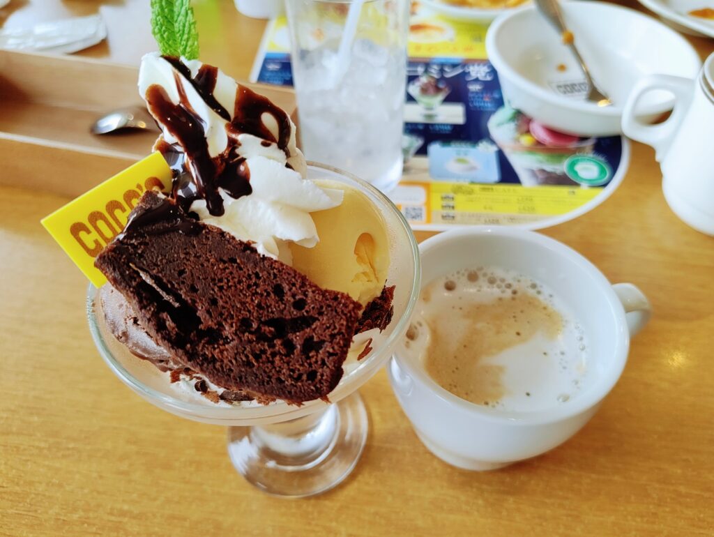 ママ会ココス